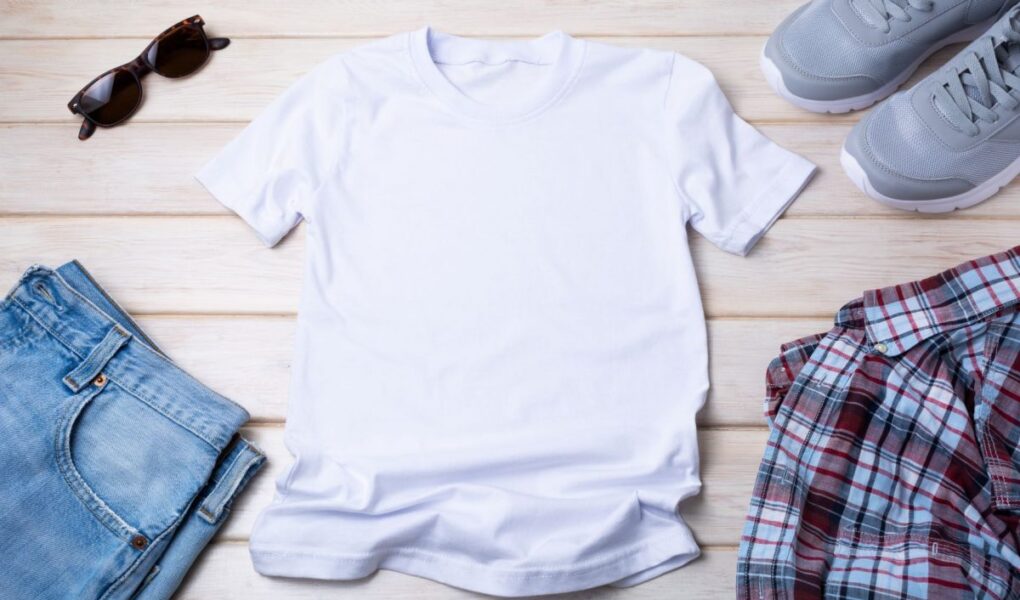 Comment assortir ses chaussures et son t-shirt ?