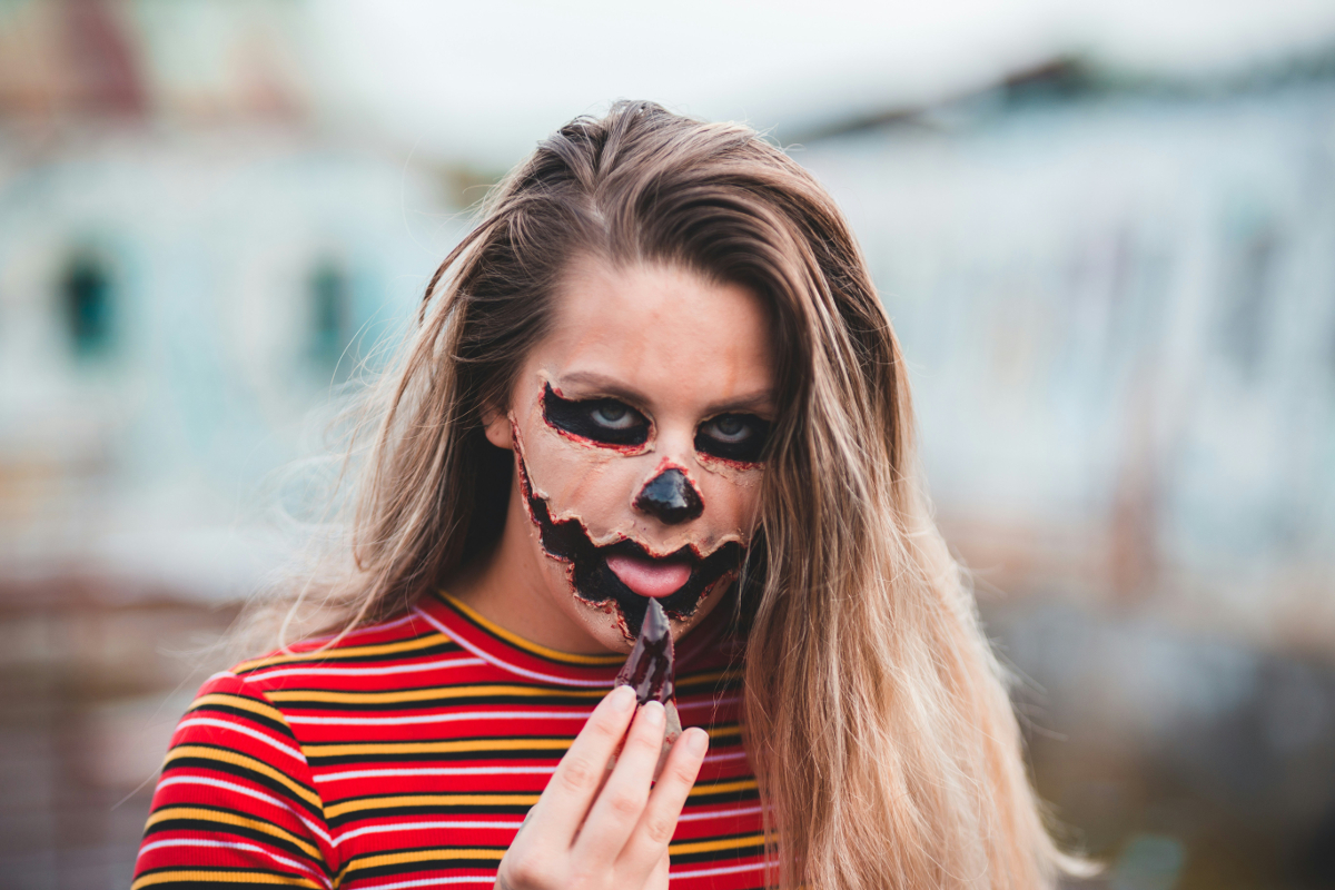 réaliser maquillage Halloween